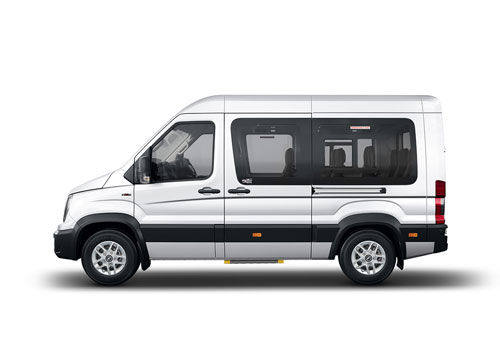 Tempo Traveller (Force Urbania)